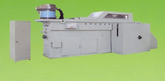 Pil Kutusu Ф60mm Ф68mm için Yüksek Hızlı Otomatik Darbeli Ekstrüzyon Makinesi