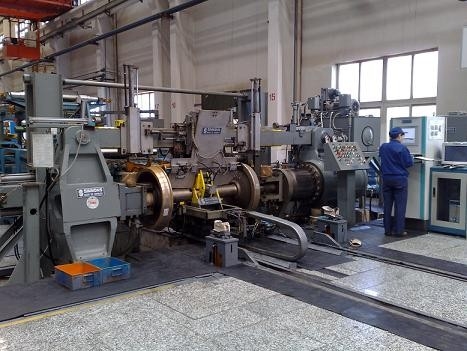 Elektrik CNC Hassas Hidrolik Tekerlek Basın Ekipmanları 3-30mm / s