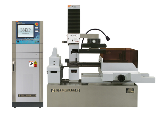 Takım Çeliği / Alaşımlı Çelik için Lastik Kalıp CNC EDM Kesme Makinesi